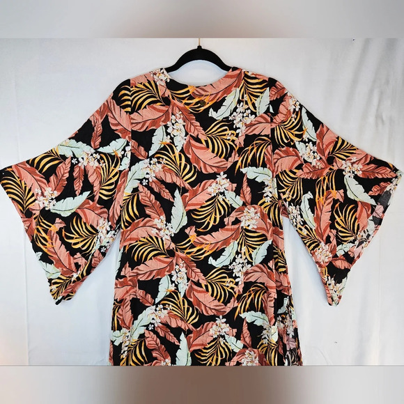 Rip Curl Womens Namoto Kimono Sz M Wide Sleeve Open Front Tropical Floral Beachy - Picture 10 of 13